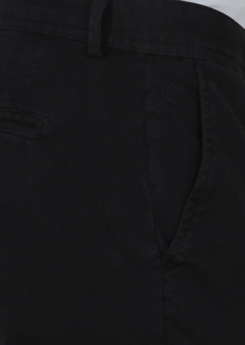 Black Weaving Regular Fit Casual Cotton Blended Trousers - 4