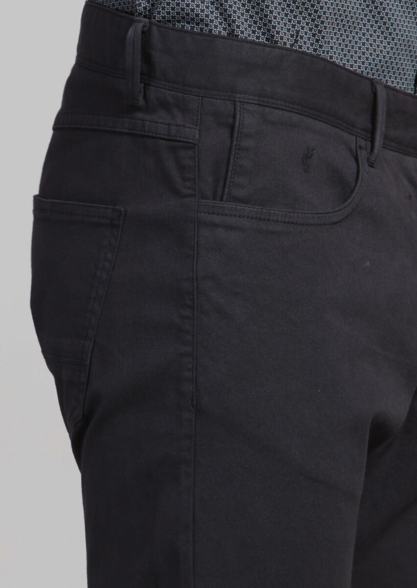 Black Weaving Slim Fit Casual Cotton Blended Trousers - 4