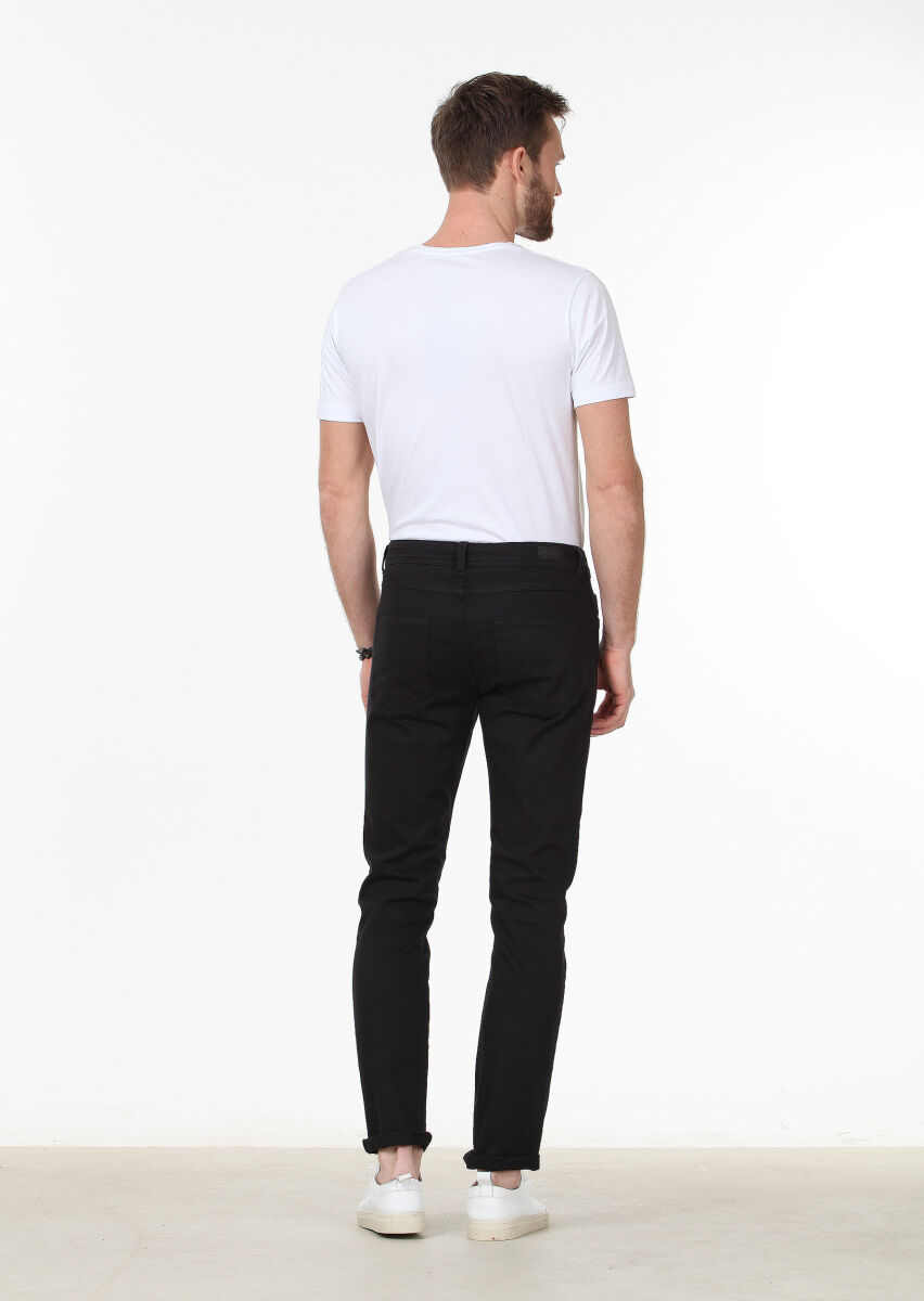 Black Weaving Slim Fit Casual Cotton Blended Trousers - 4