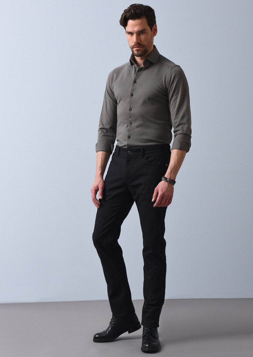 Black Weaving Slim Fit Casual Cotton Blended Trousers - 2
