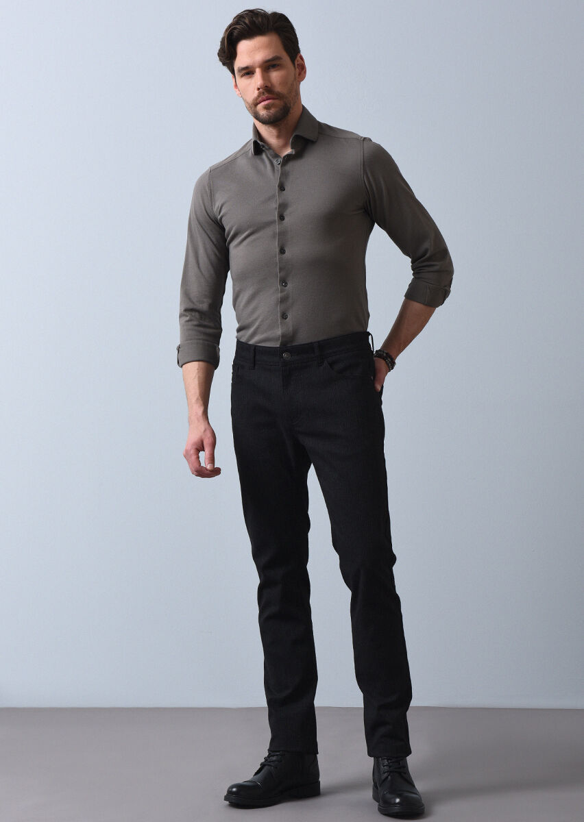 Black Weaving Slim Fit Casual Cotton Blended Trousers - 3