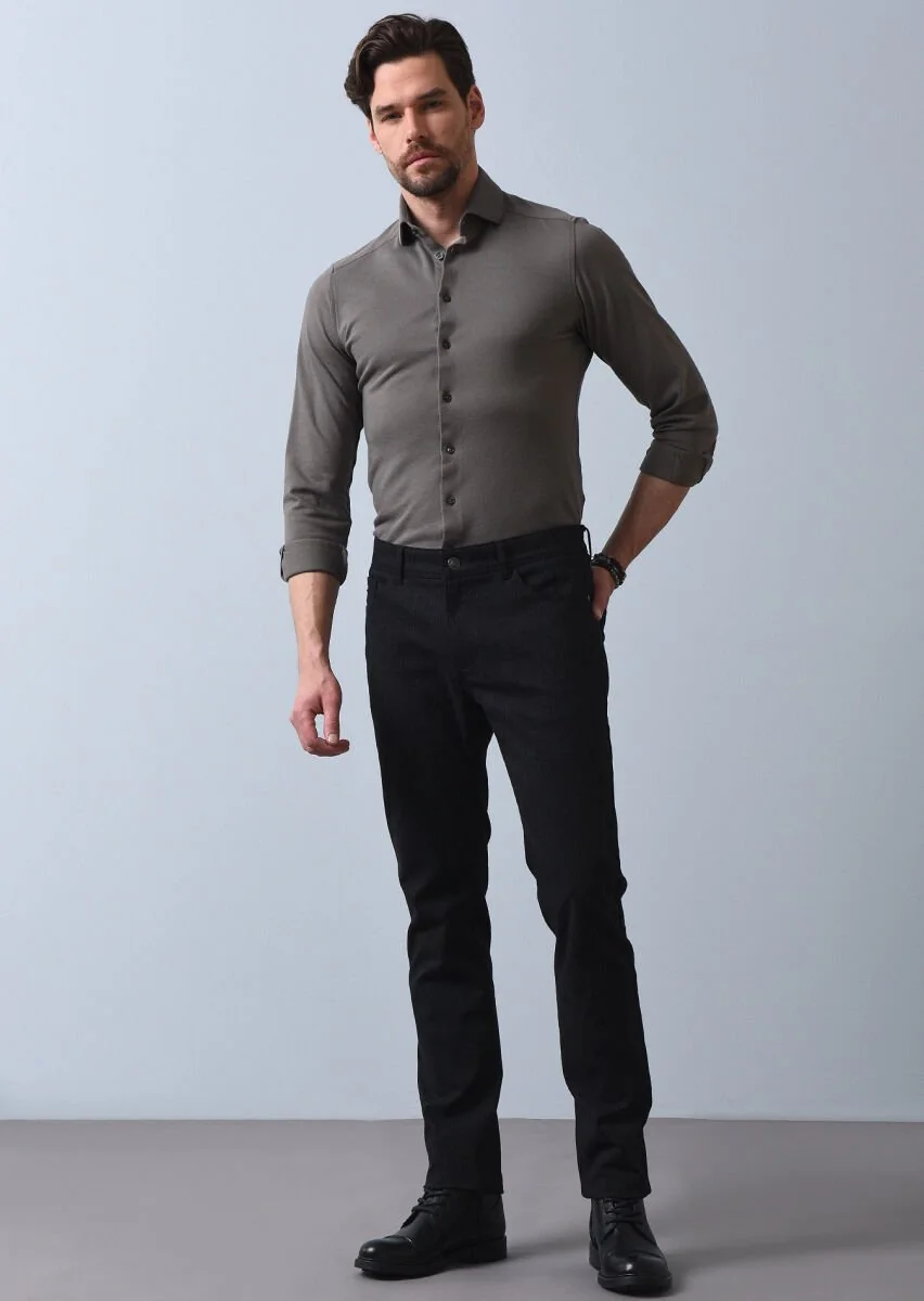 Black Weaving Slim Fit Casual Cotton Blended Trousers - 3