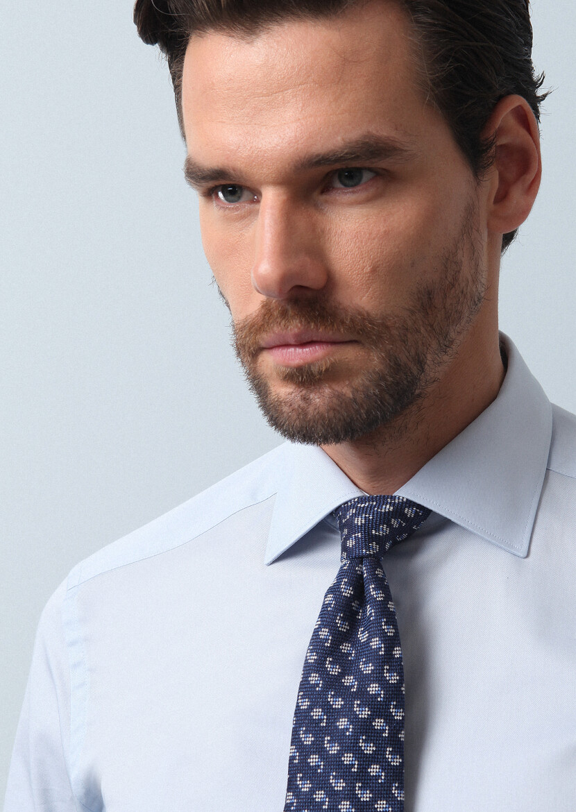 Blue Plain Regular Fit Weaving Classical Cotton Blended Shirt 