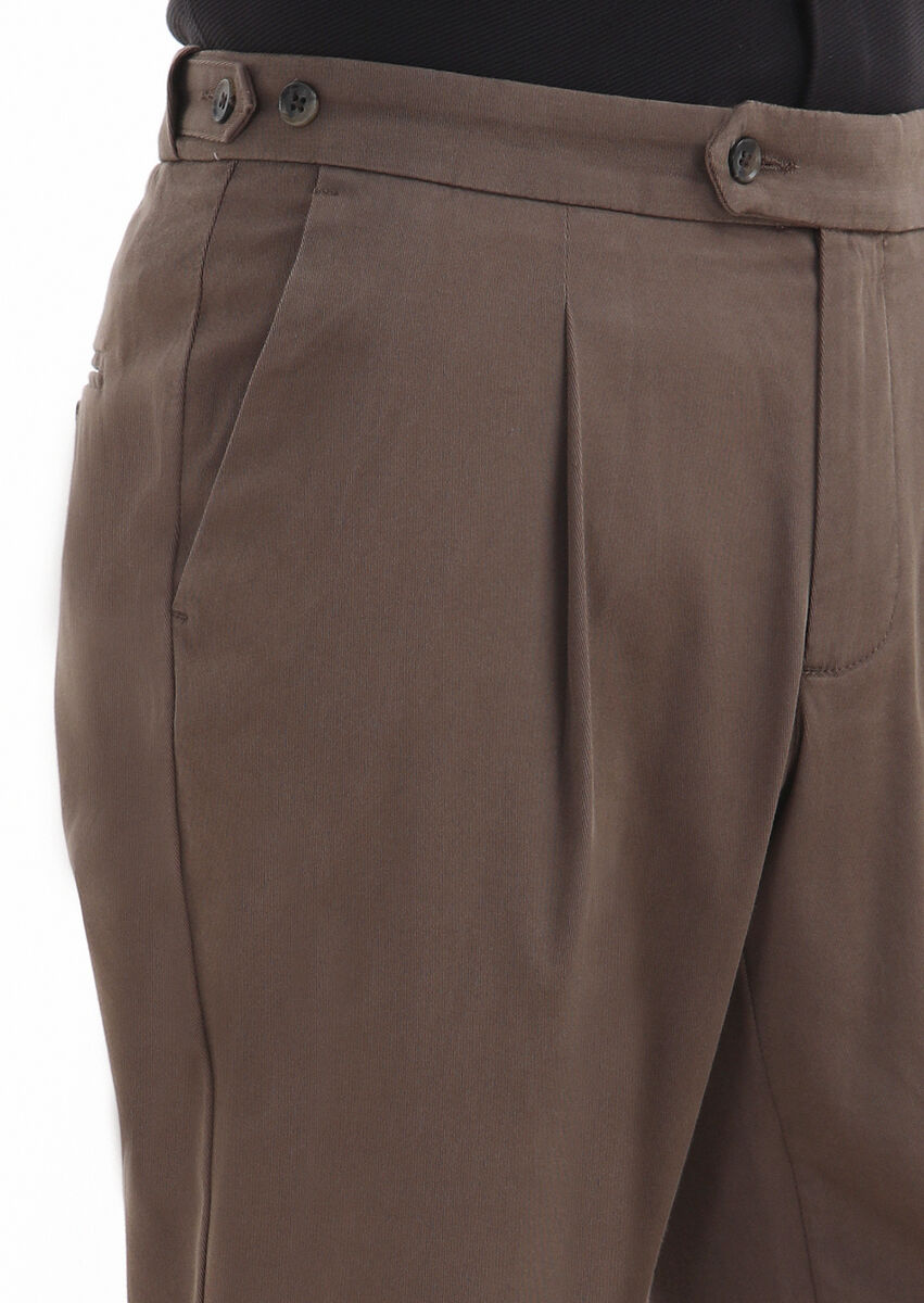 Brown Material Carrot Fit Casual Cotton Blended Trousers - 3