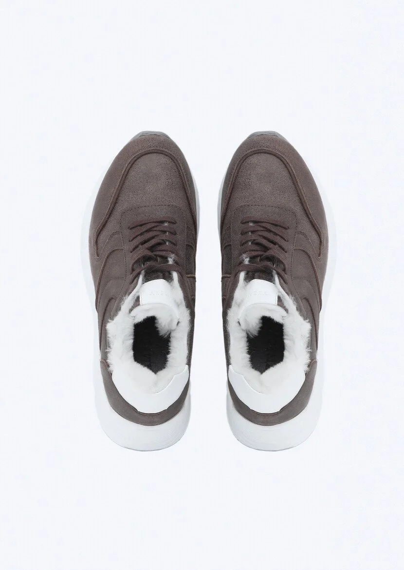 Brown Sneaker - 6