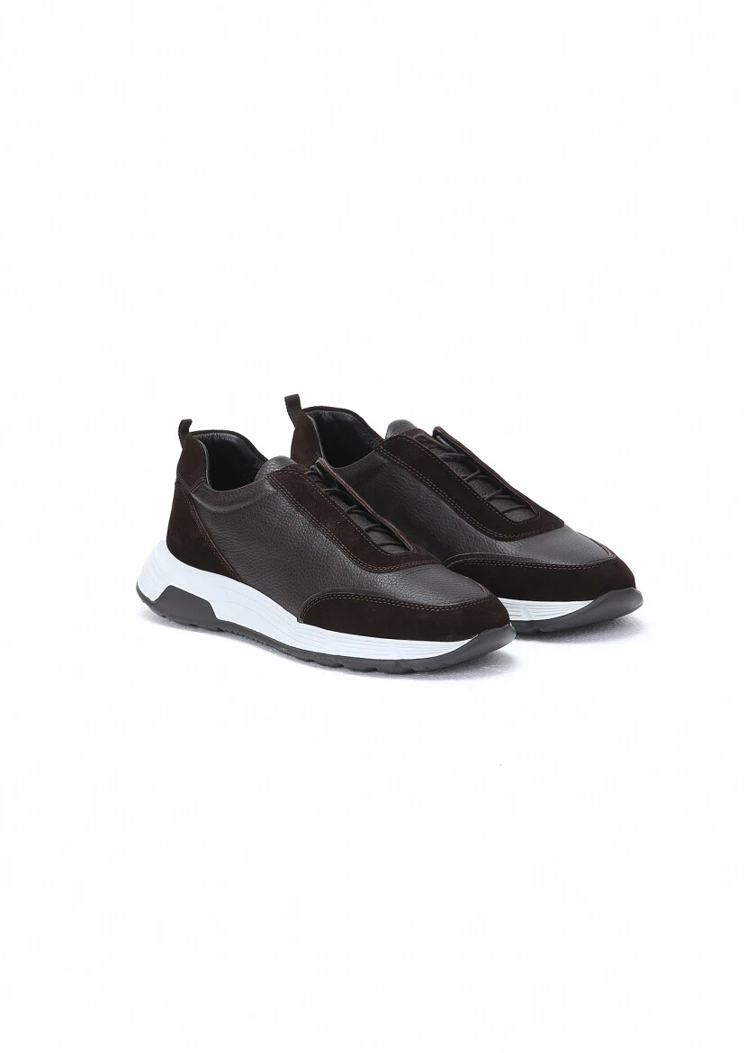 Brown Sneaker 