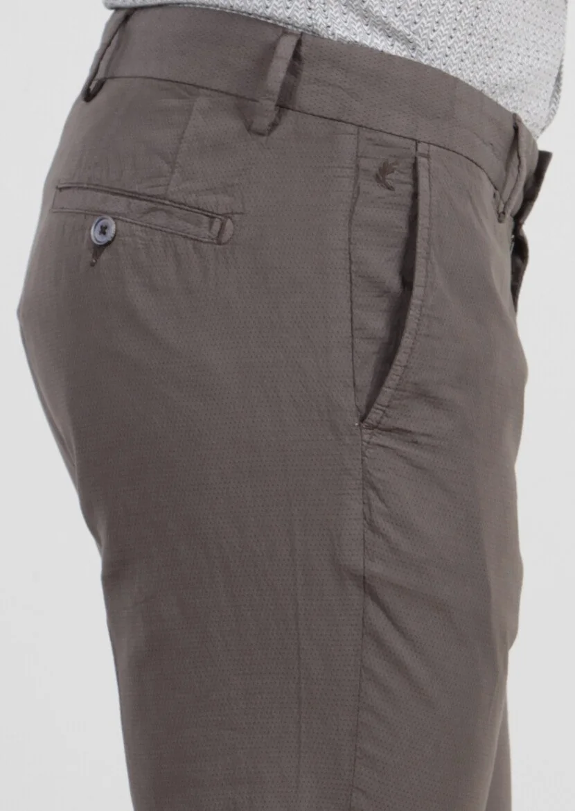 Brown Weaving Regular Fit Casual 100% Cotton Trousers - 3