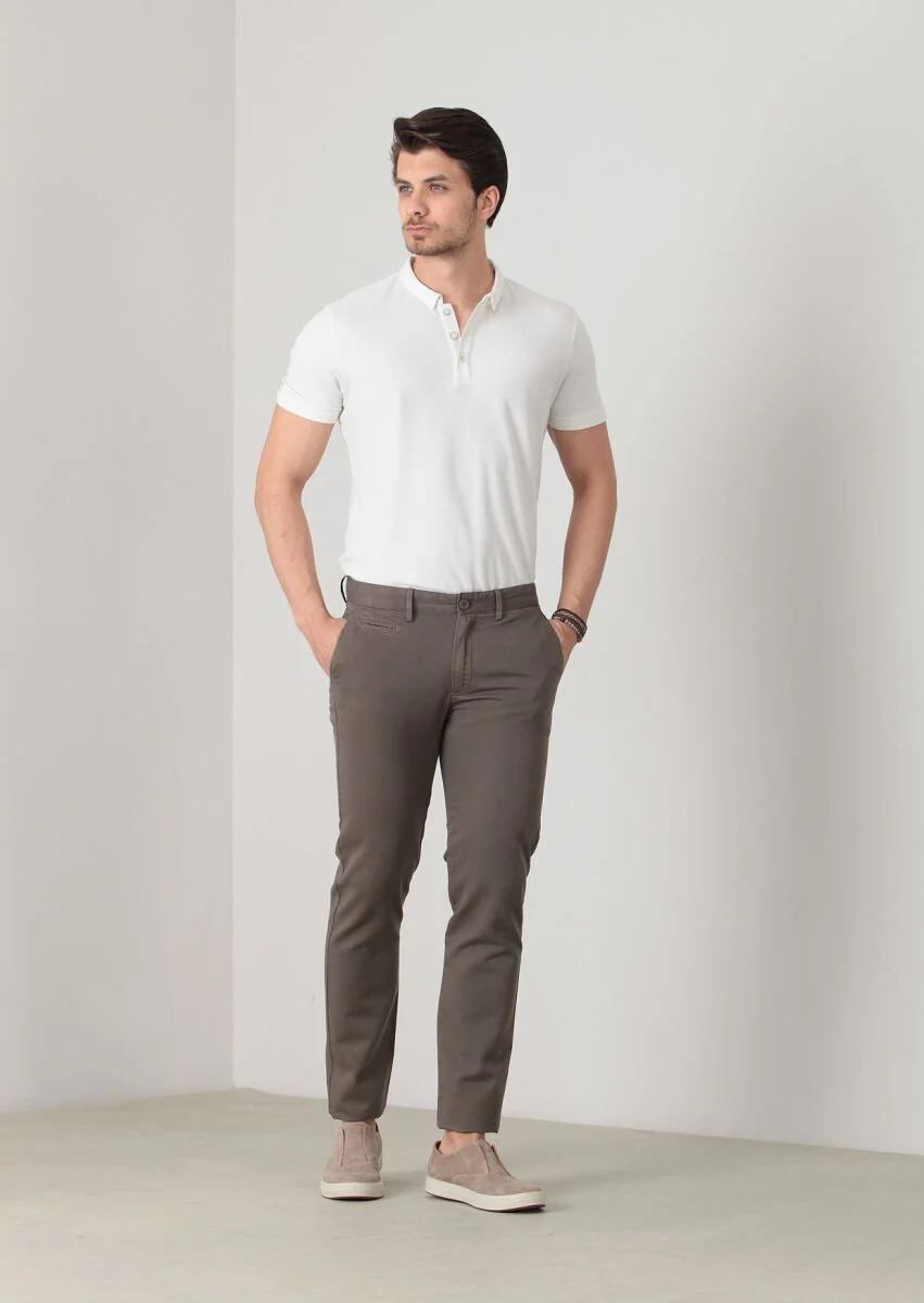 Brown Weaving Regular Fit Casual Cotton Blended Trousers - 2
