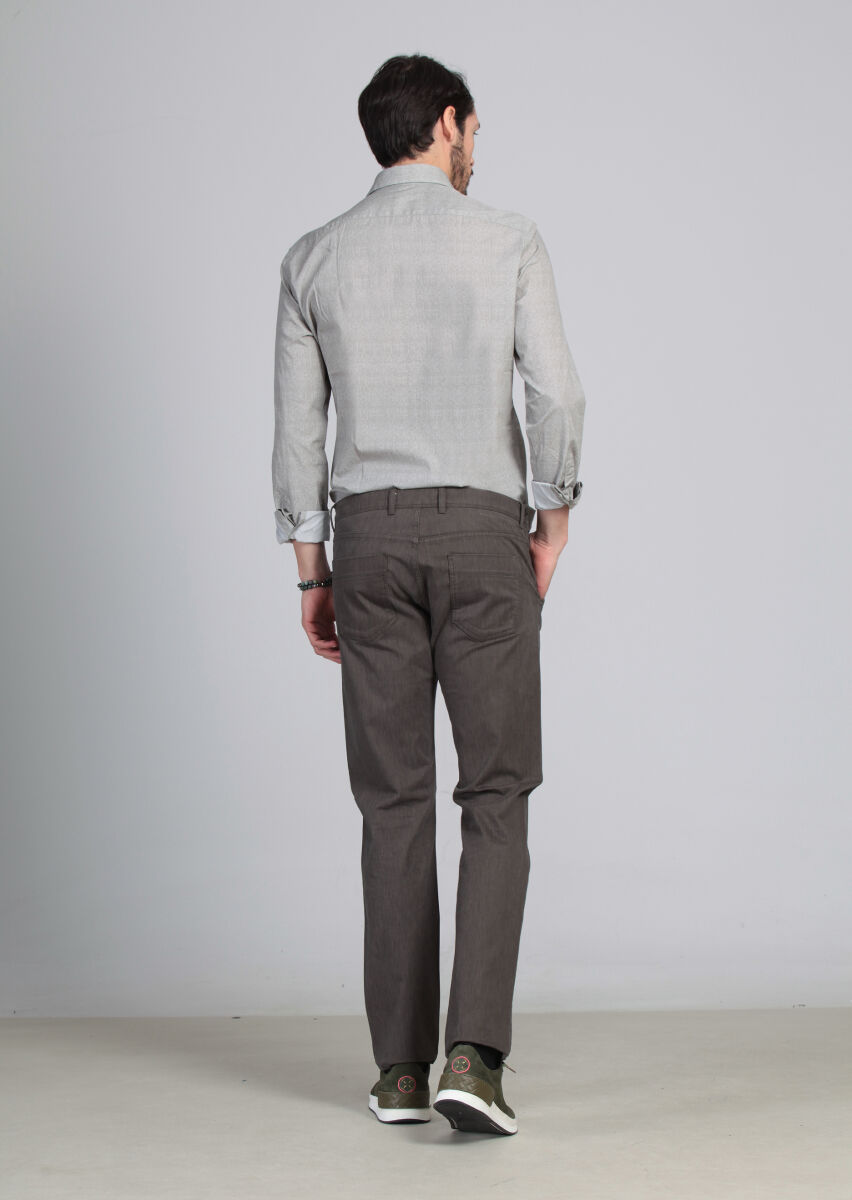 Brown Weaving Slim Fit Casual Cotton Blended Trousers - 3