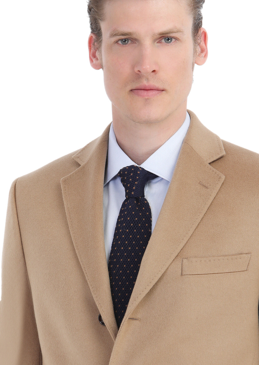 Buff Regular Fit Butterfly Collar Classical Weaving Overcoat - 3