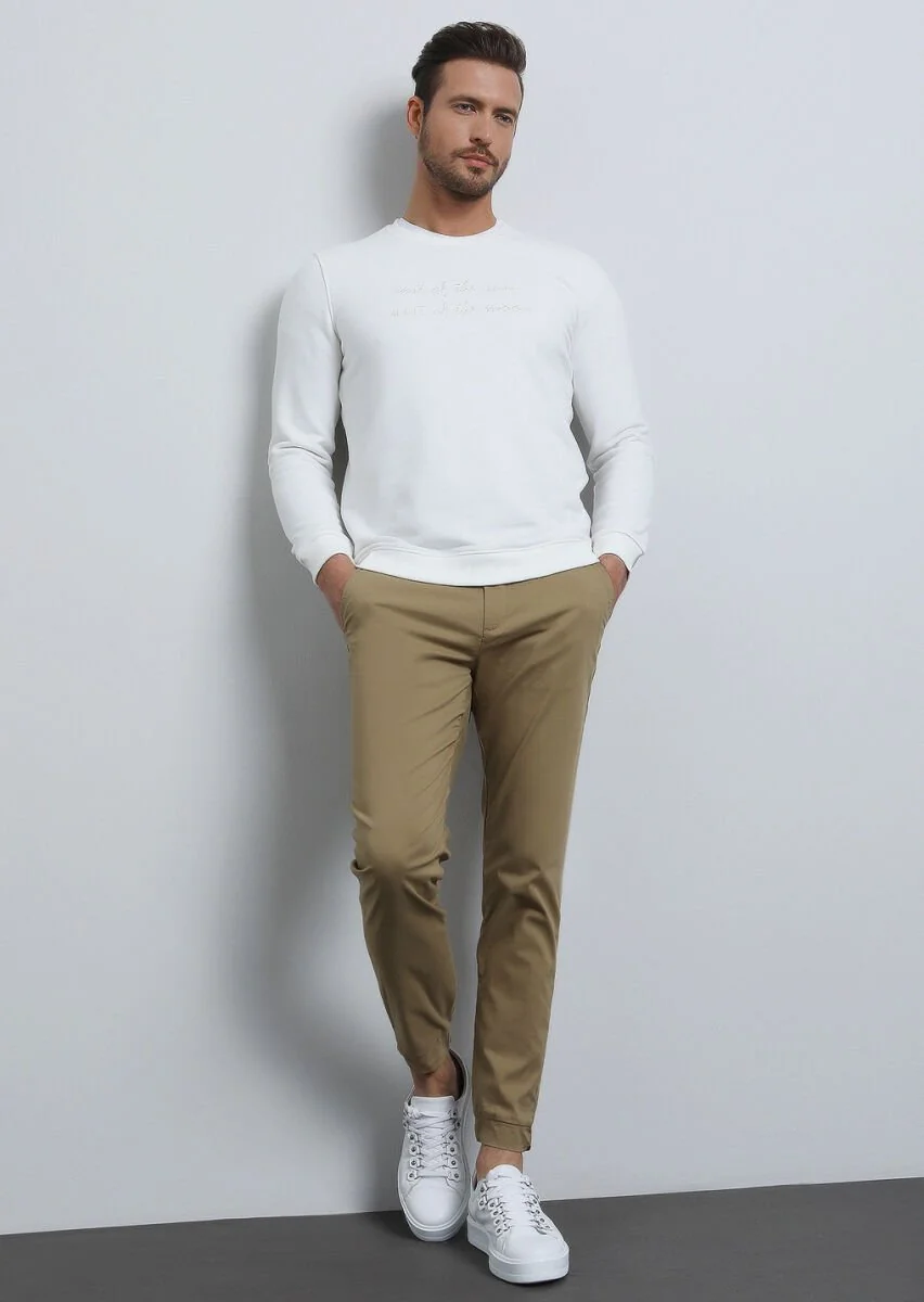 Buff Weaving Jogging Fit Casual Cotton Blended Trousers - 1