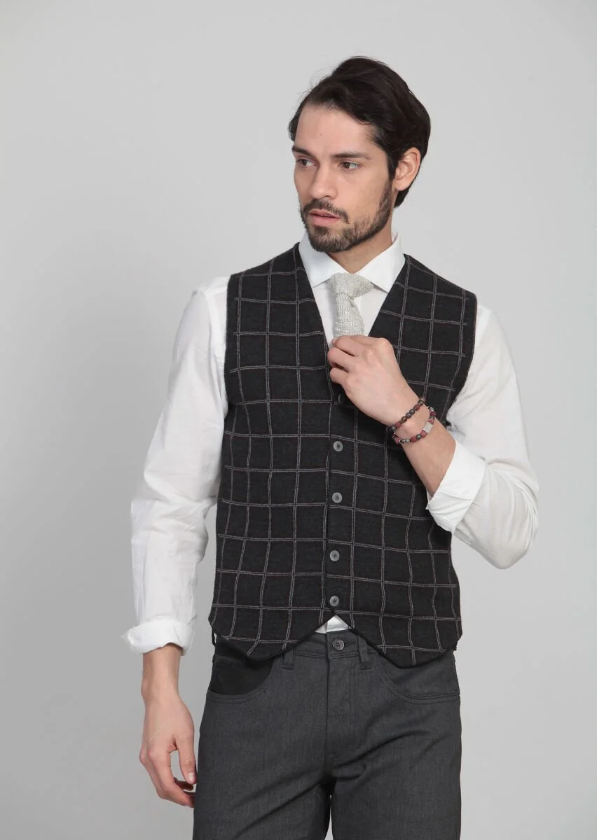 Burgundy Jacquard Knit Vest - 1