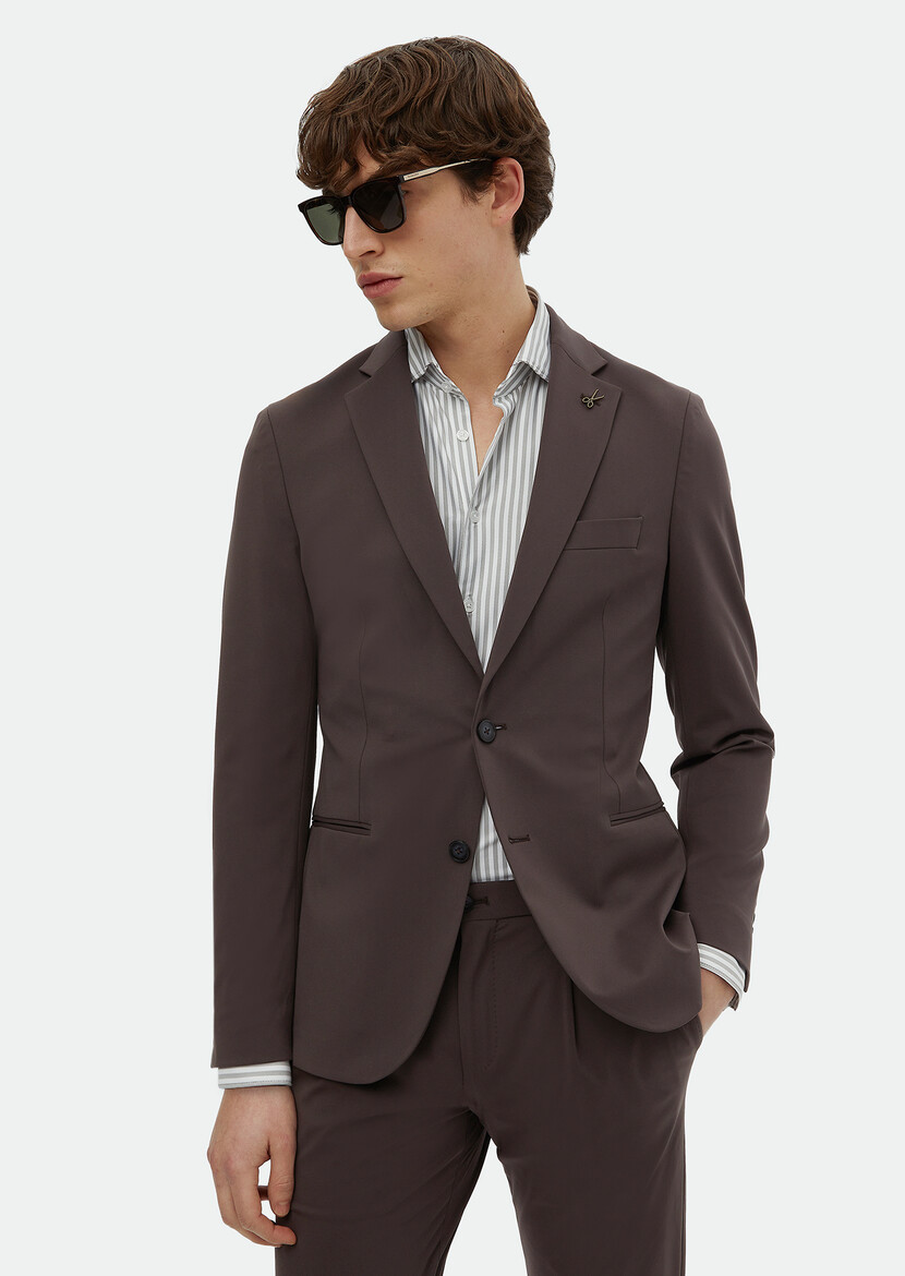 Burgundy Plain Comfort Fit Suit - 1