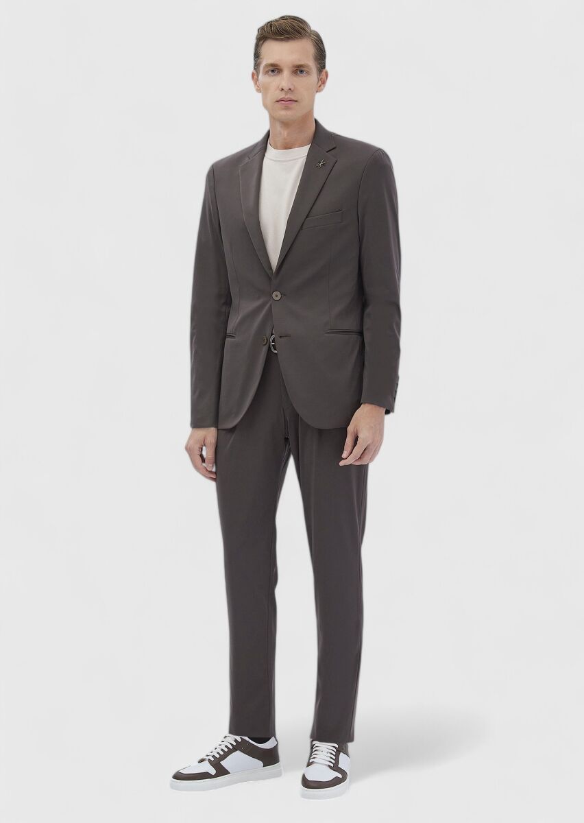 Burgundy Plain Comfort Fit Suit - 2