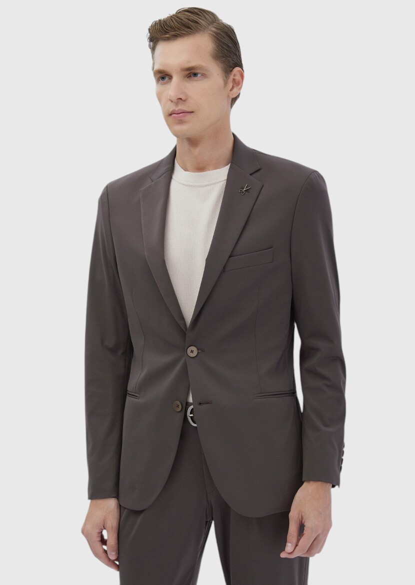 Burgundy Plain Comfort Fit Suit - 3