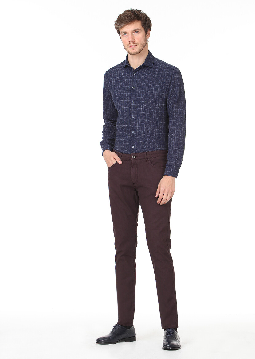Burgundy Weaving Slim Fit Casual Cotton Blended Trousers 