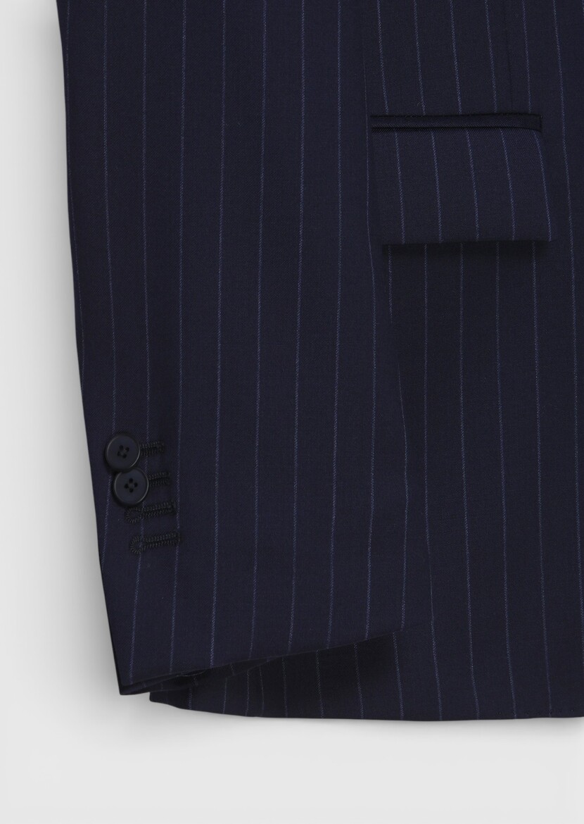 Colourful Zeroweight Slim Fit 100% Wool Suit - 8