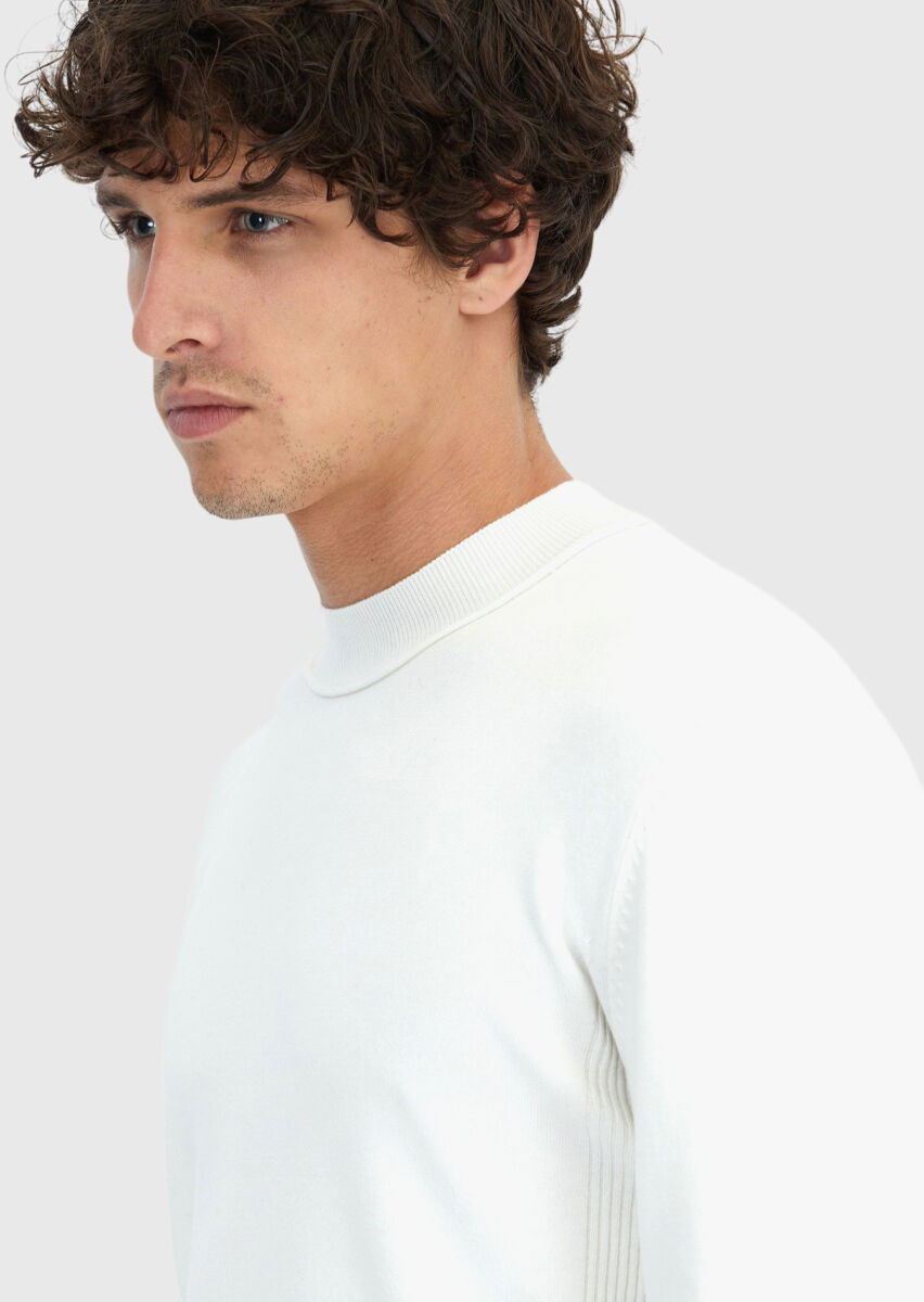 Ekru Bisiklet Yaka Düz Örgü Triko Kazak - 4