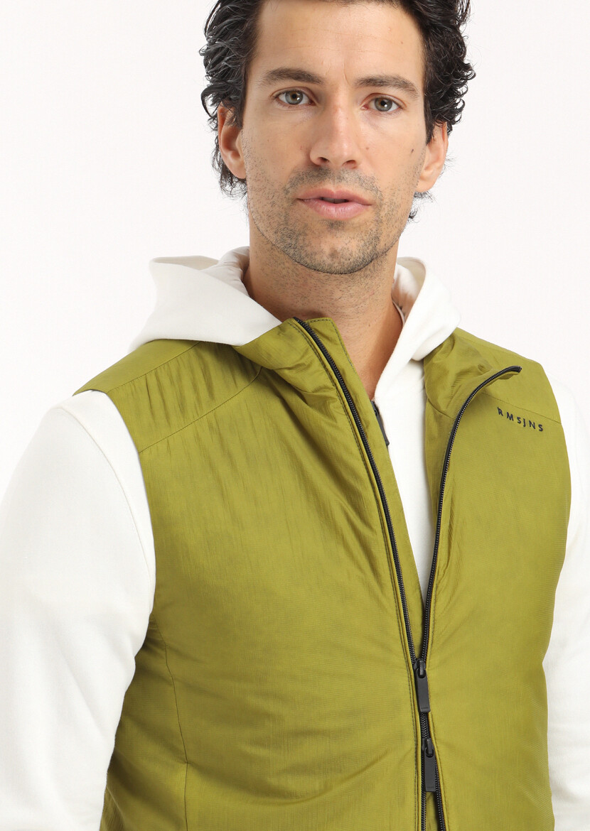 Green Regular Fit Turtleneck Casual Weaving Puffer Vest - 5