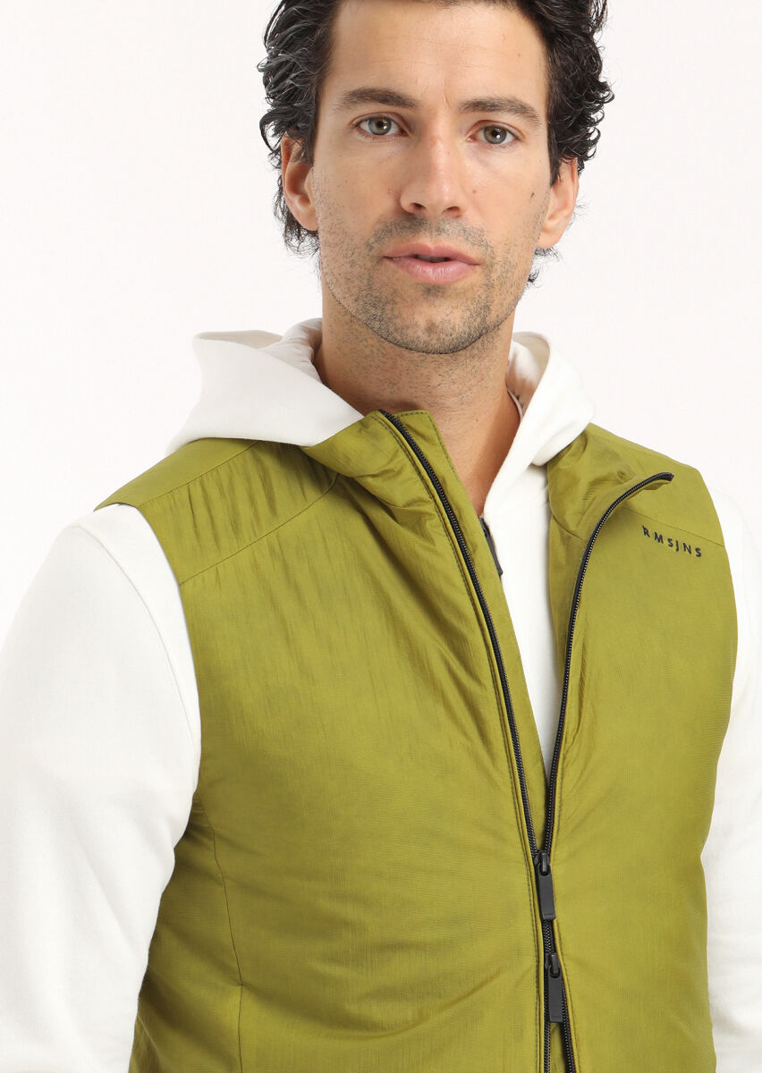 Green Regular Fit Turtleneck Casual Weaving Puffer Vest - 5