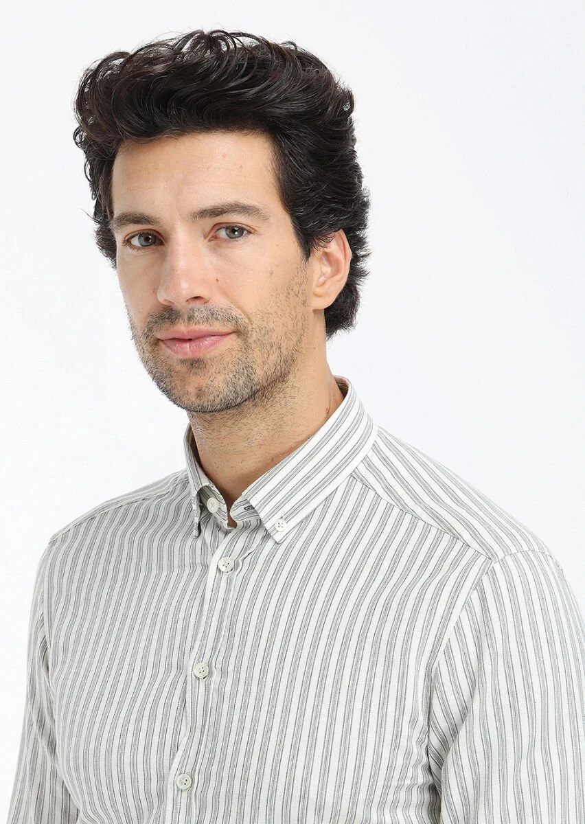 Green Striped Regular Fit Weaving Casual Cotton Blended Shirt - 2