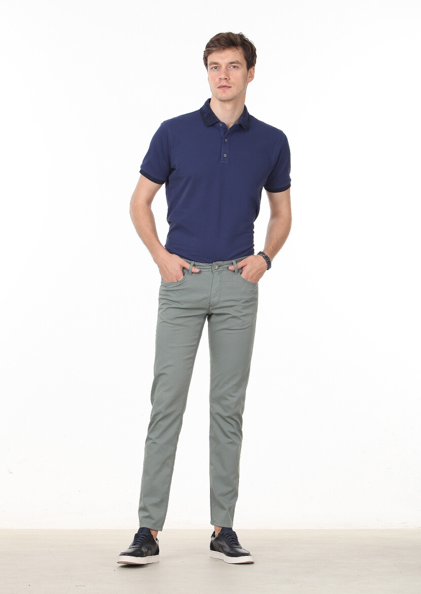 Green Weaving Regular Fit Casual Cotton Blended Trousers - 2