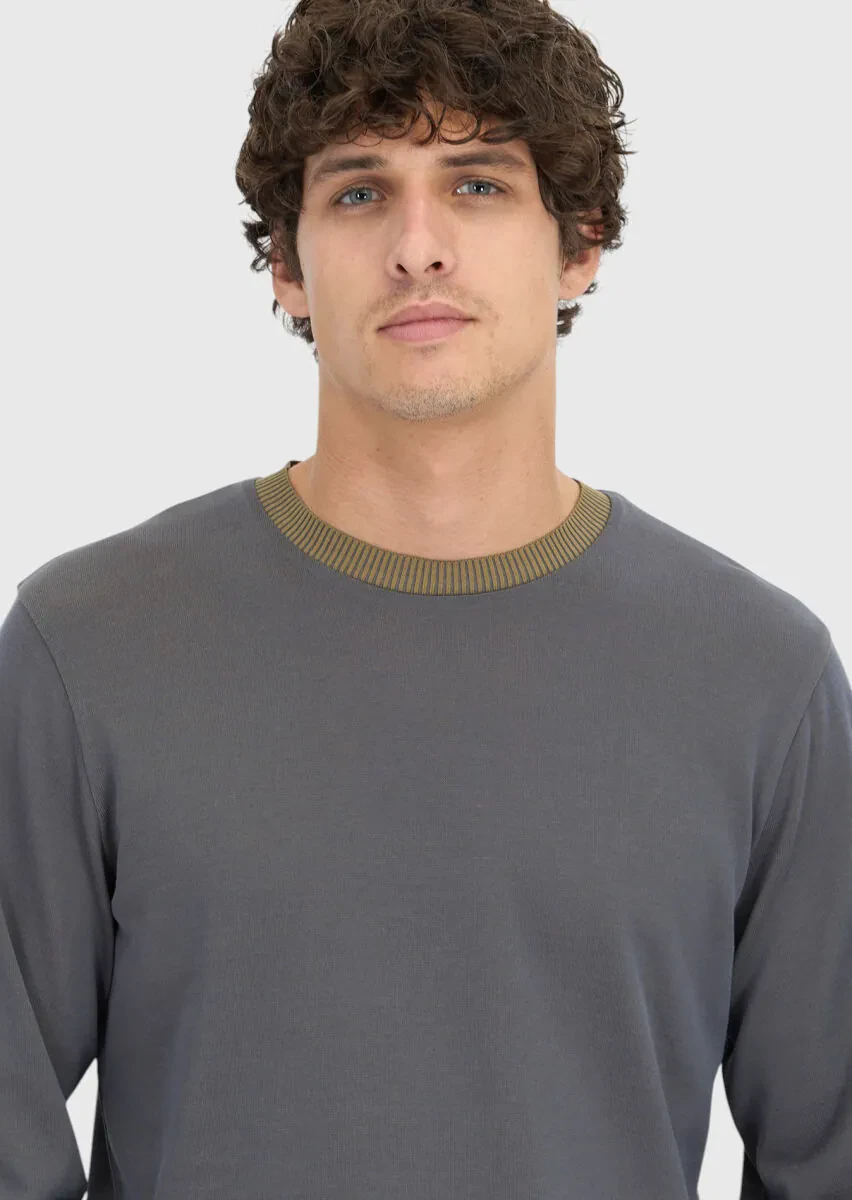 Grey Crew Neck Plain Sweatshirt - 3
