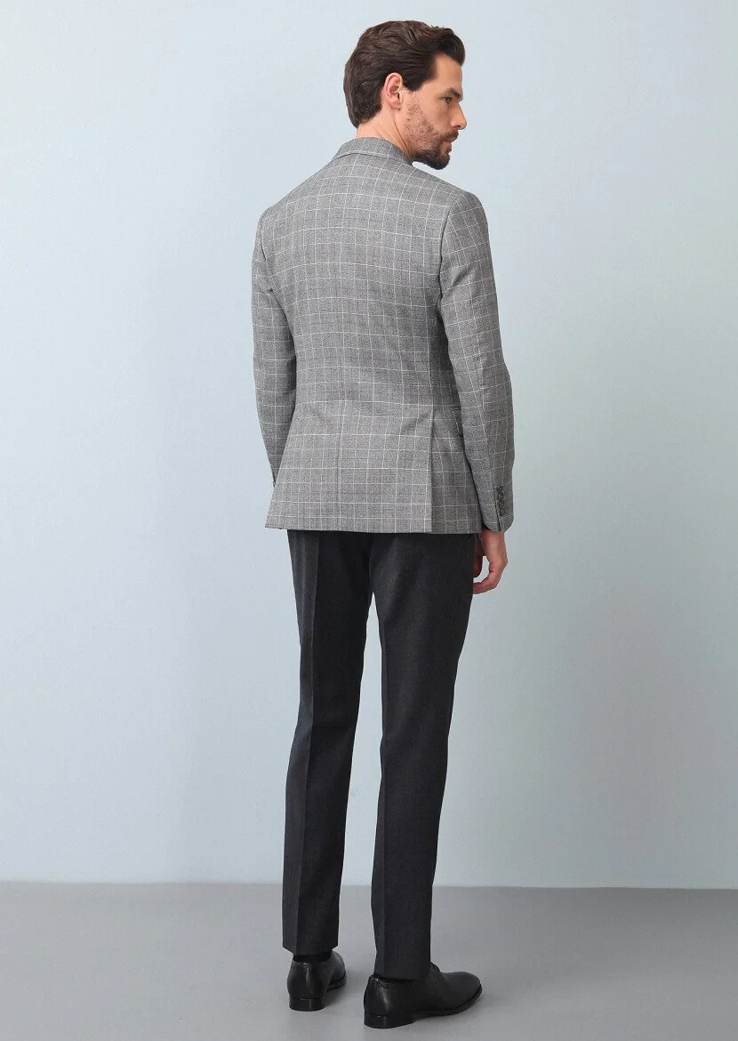 Grey Suit With Waistcoat - 5
