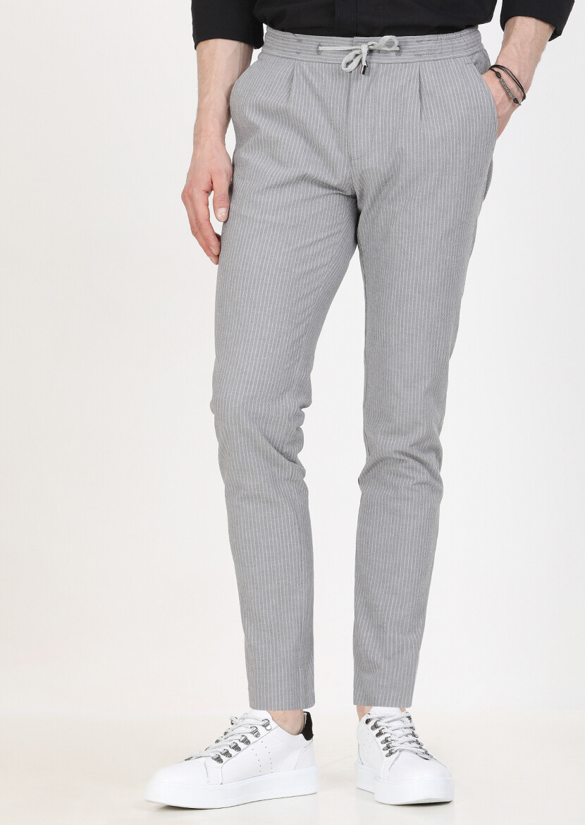 Grey Weaving Jogging Fit Casual Cotton Blended Trousers - 1
