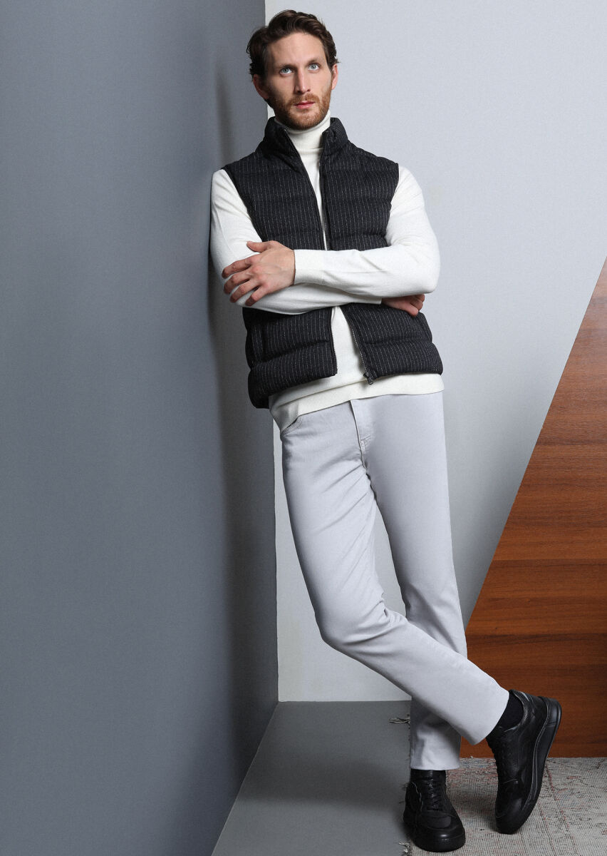 Grey Weaving Slim Fit Casual Cotton Blended Trousers - 2