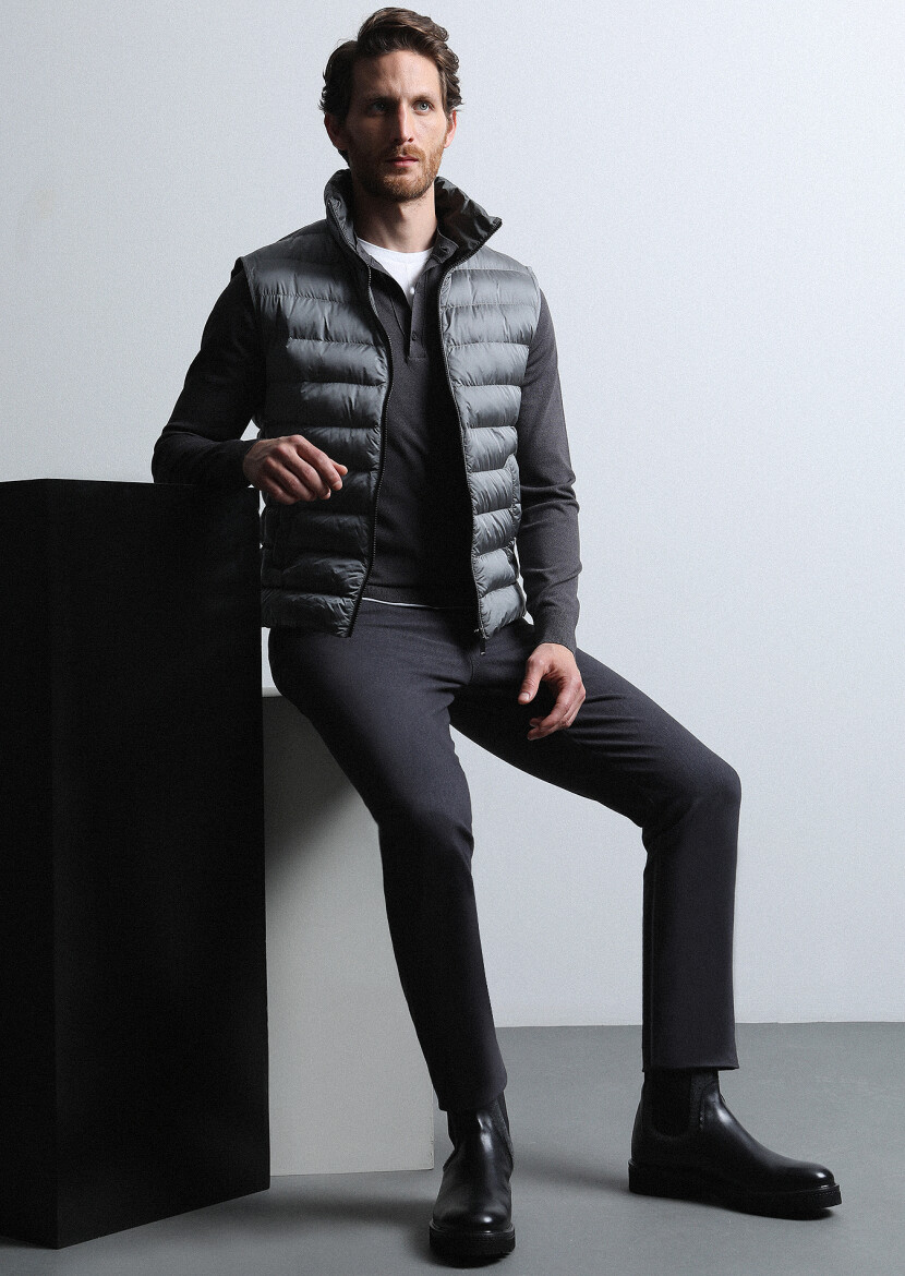 Grey Weaving Slim Fit Casual Cotton Blended Trousers - 1