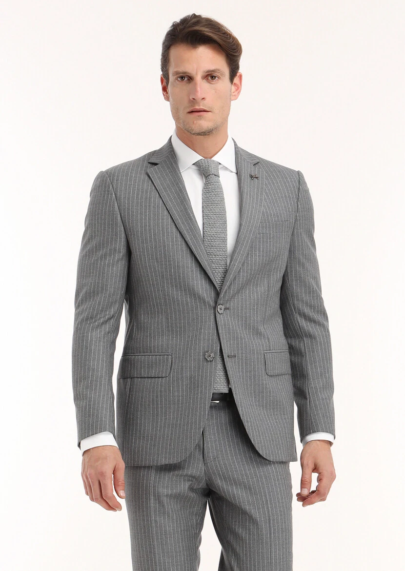 Gri Çizgili Modern Fit %100 Yün Takım Elbise - 3