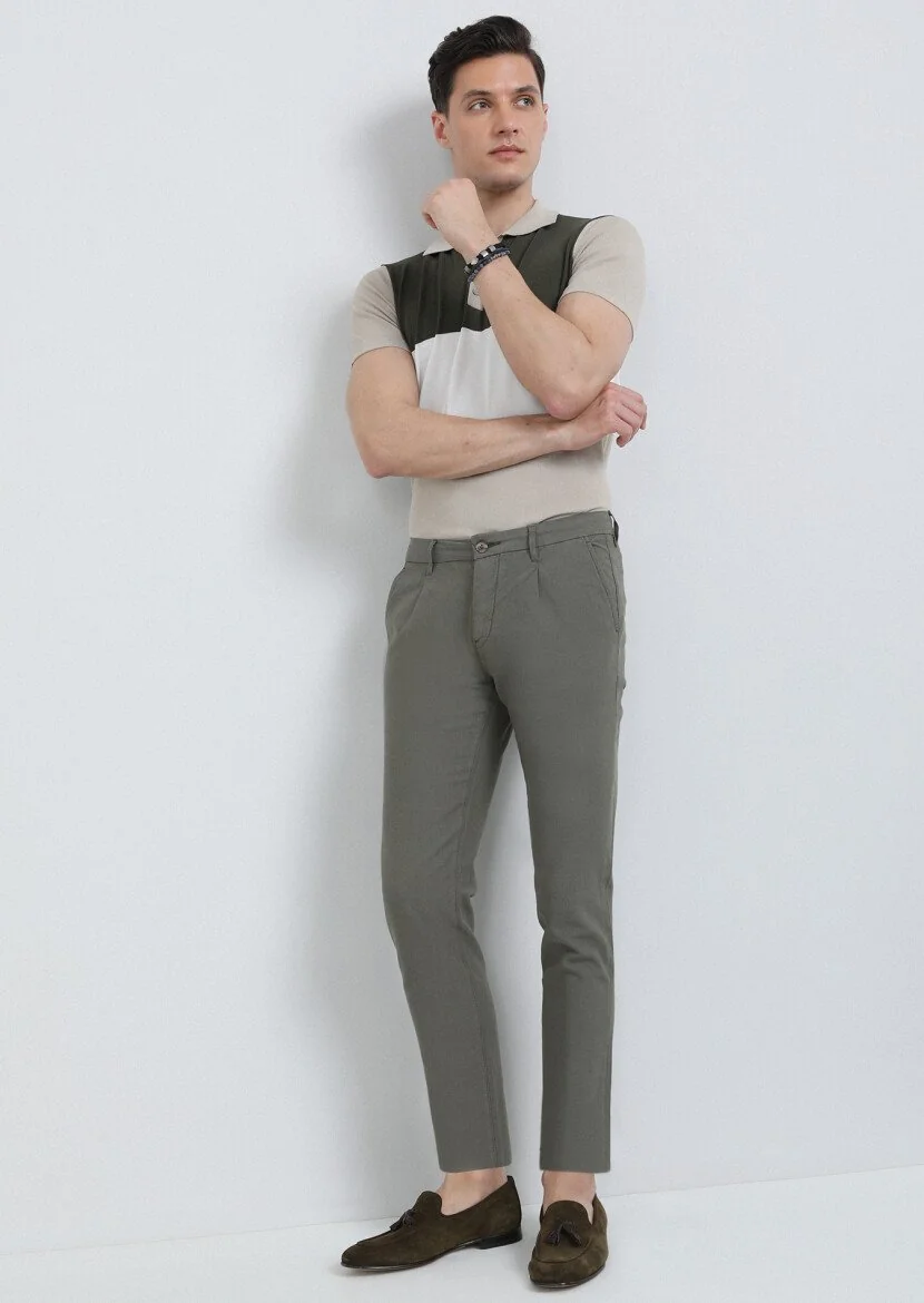 Haki Düz Dokuma Regular Fit Casual Pamuk Karışımlı Pantolon 