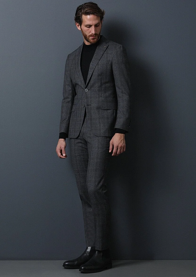 Hard Coal Checkered Modern Fit Wool Blended Suit - 2