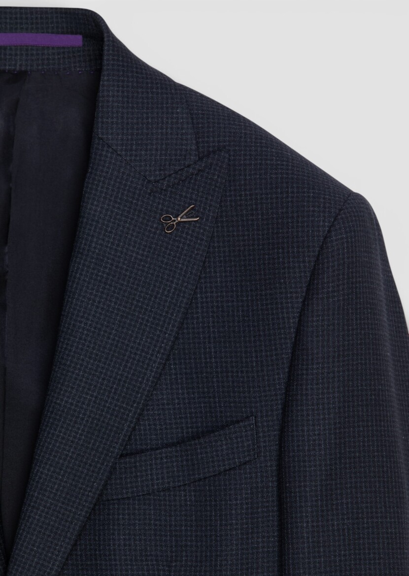 Hard Coal Checkered Zeroweight Slim Fit 100% Wool Suit - 6