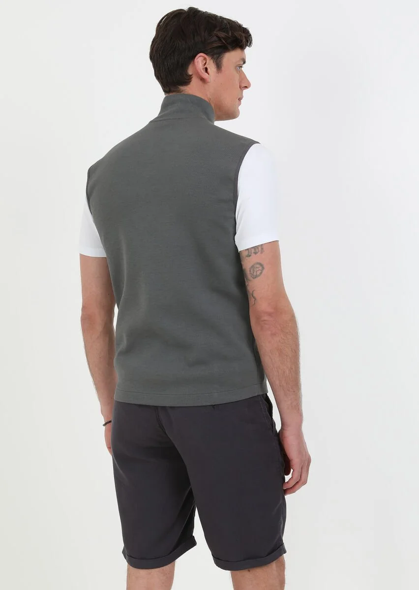 Hard Coal Cotton Blended Knitting Puffer Vest - 7
