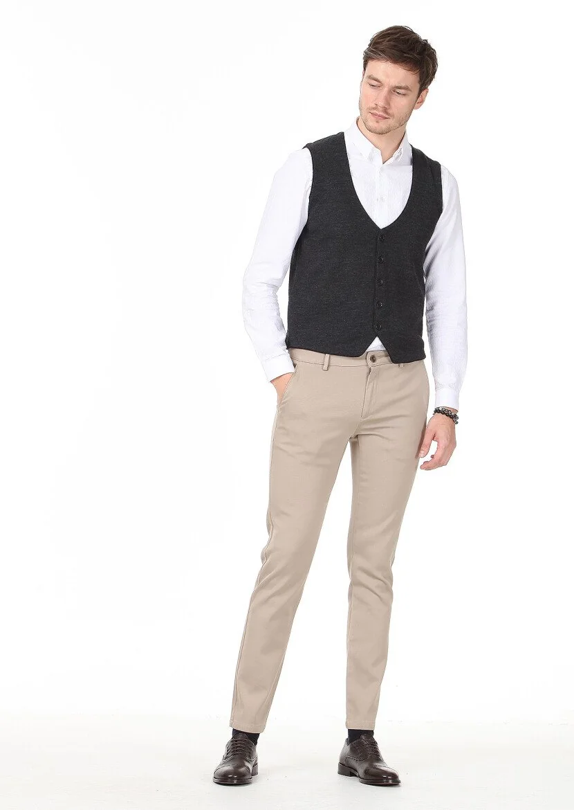 Hard Coal Plain Knitting Knit Vest - 3