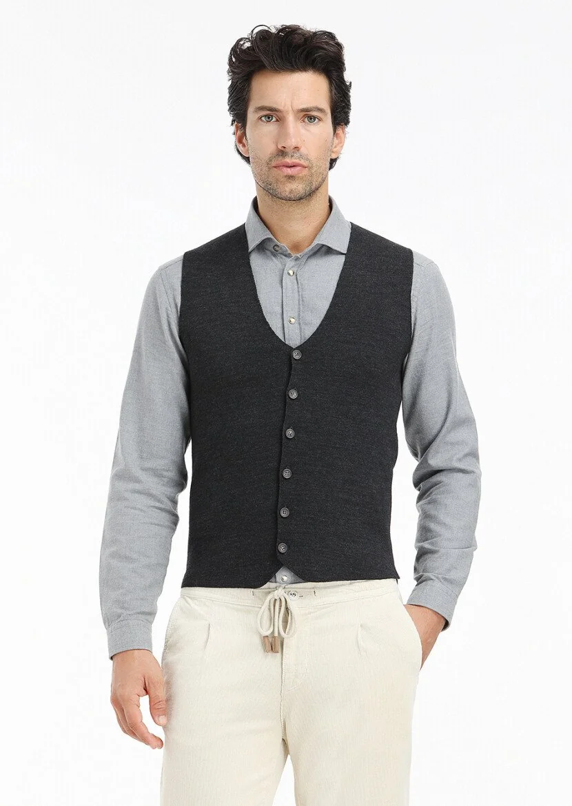 Hard Coal Plain Knitting Knit Vest - 1
