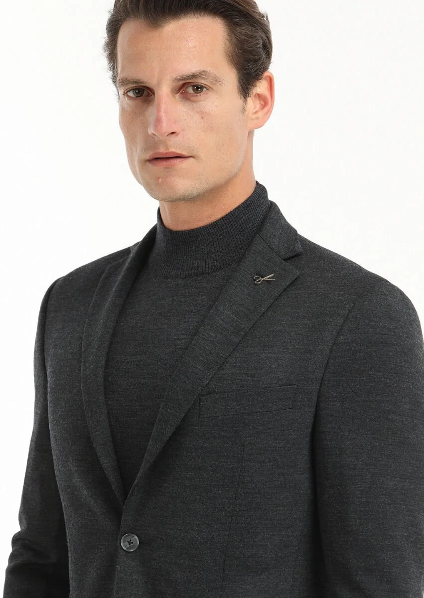 Hard Coal Plain Zeroweight Slim Fit Wool Blended Suit - 2