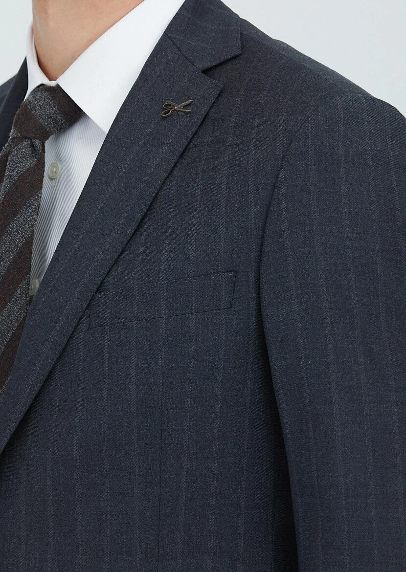 Hard Coal Striped Regular Fit 100% Wool Suit - 6