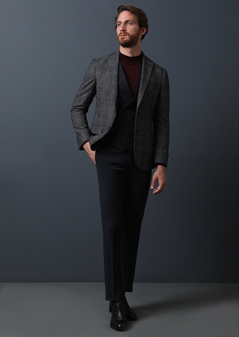 Hard Coal Suit With Waistcoat - 4