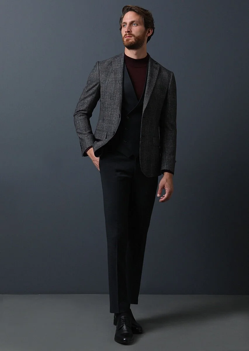 Hard Coal Suit With Waistcoat - 4