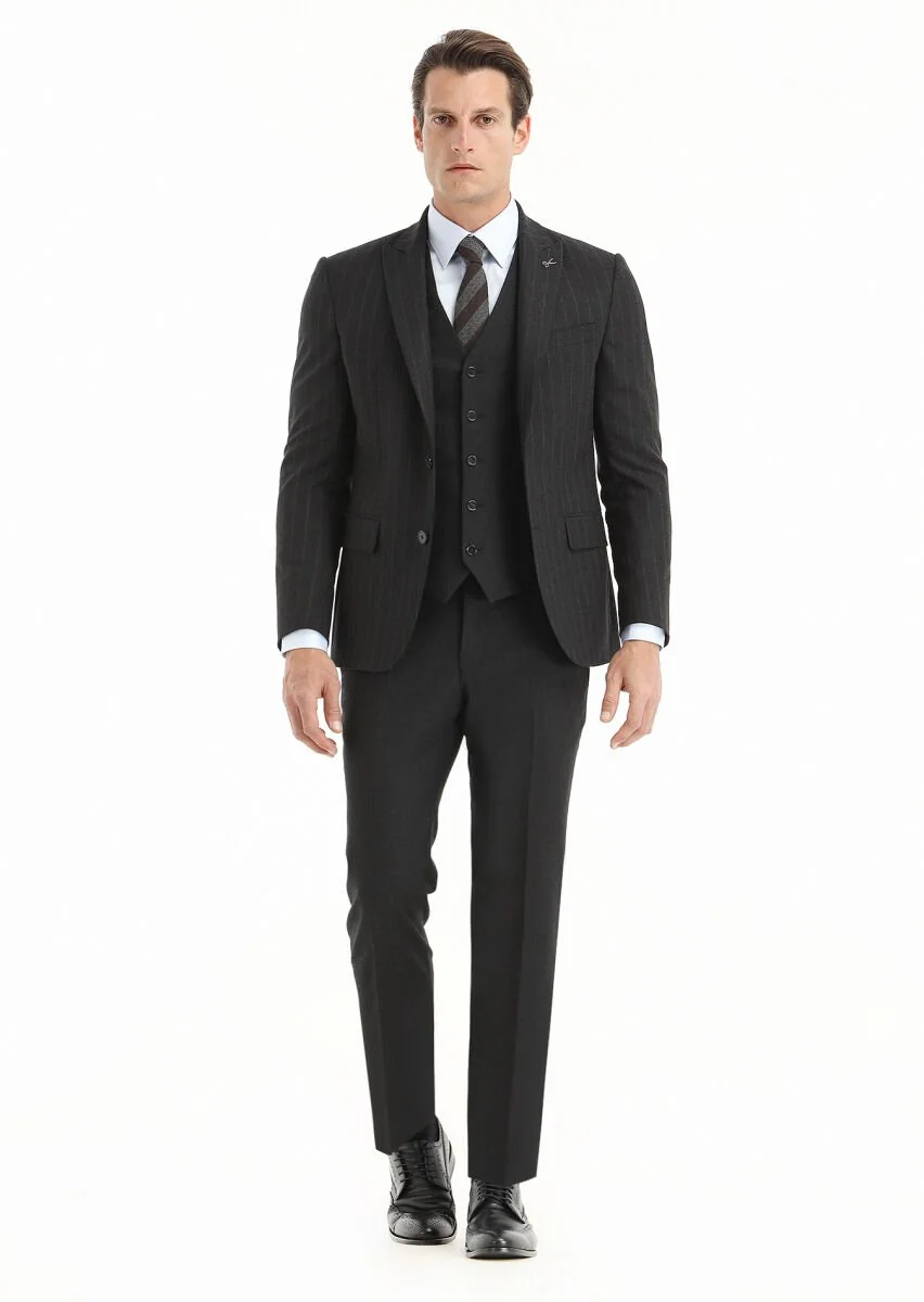 Hard Coal Suit With Waistcoat - 1