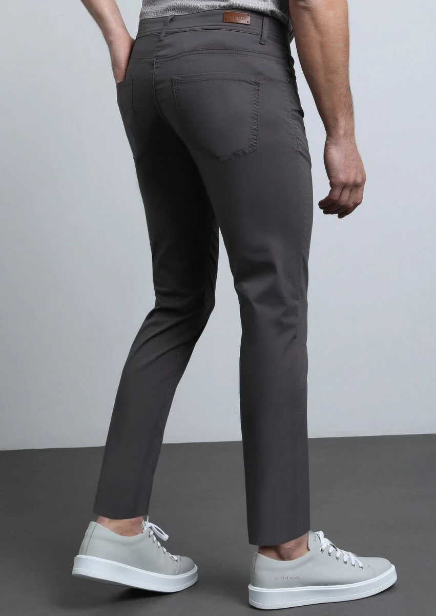 Kahverengi Düz Dokuma Slim Fit Casual Pamuk Karışımlı Pantolon - 5