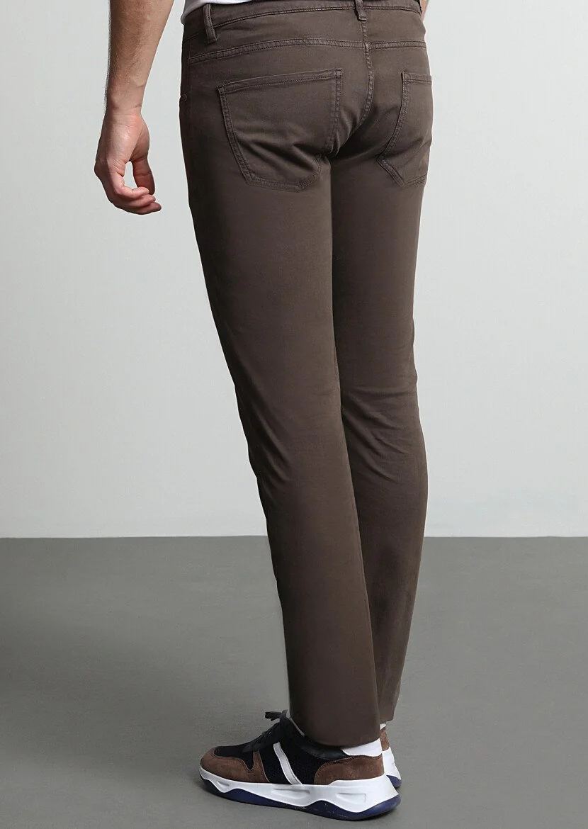 Kahverengi Düz Dokuma Slim Fit Casual Pamuk Karışımlı Pantolon - 4