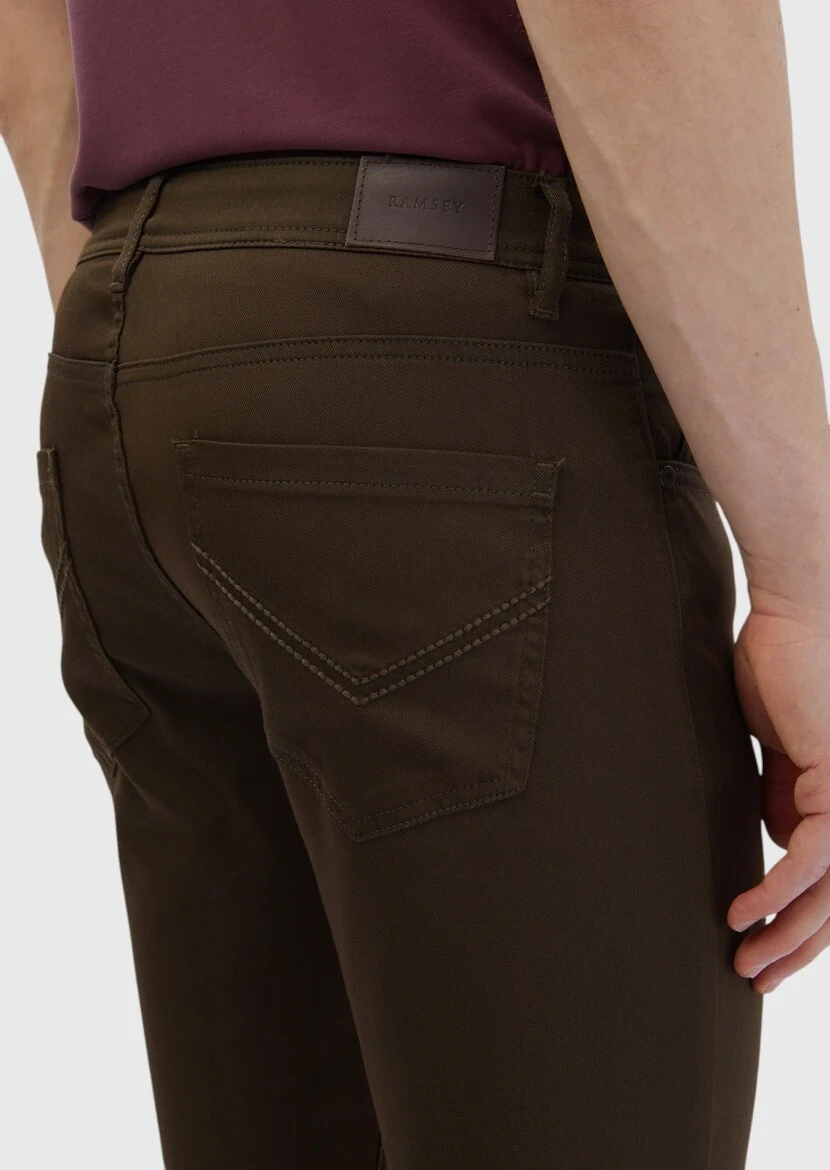 Kahverengi Düz Dokuma Slim Fit Casual Pamuk Karışımlı Pantolon - 4