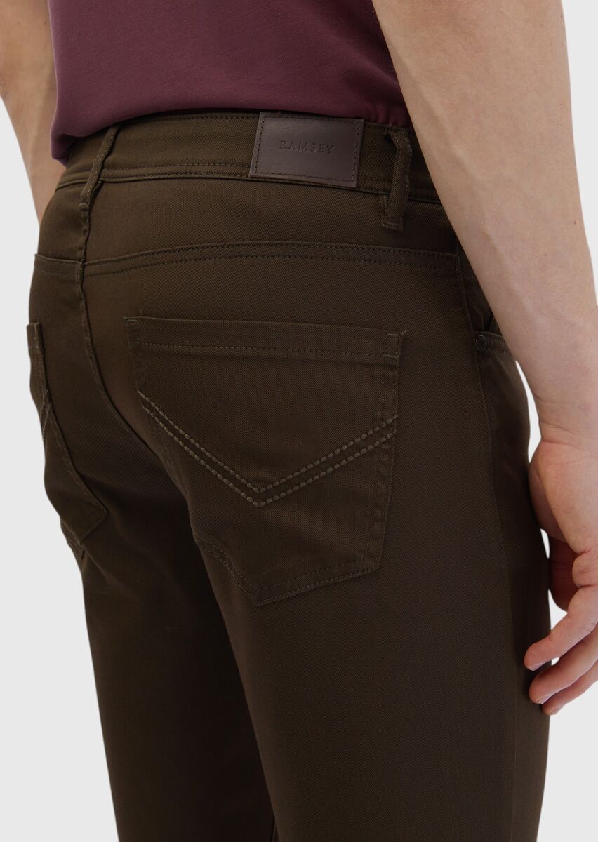 Kahverengi Düz Dokuma Slim Fit Casual Pamuk Karışımlı Pantolon - 4
