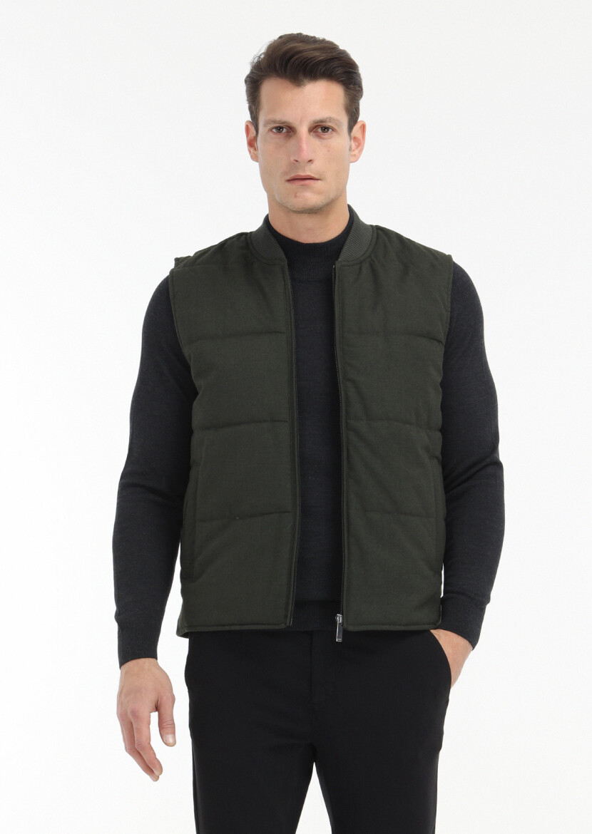 Khaki Regular Fit Mandarin Collar Casual Weaving Puffer Vest - 4
