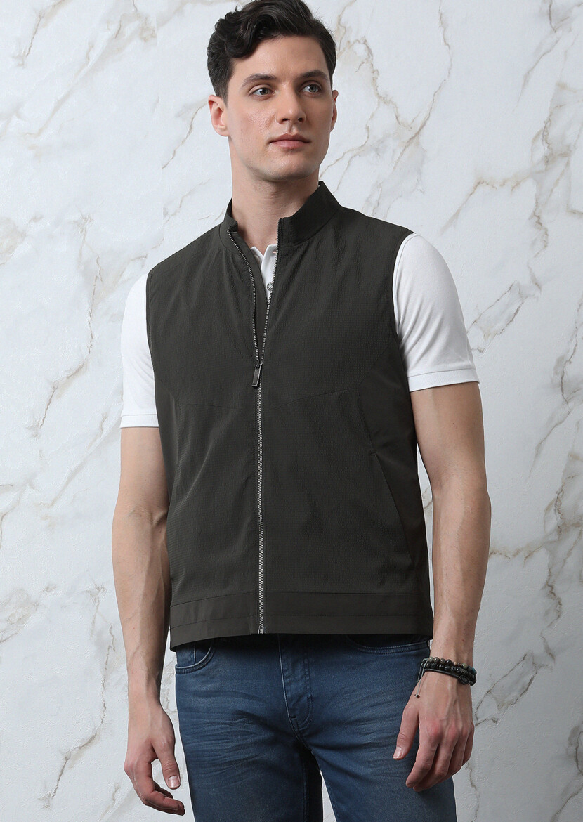 Khaki Regular Fit Turtleneck Casual Weaving Puffer Vest 