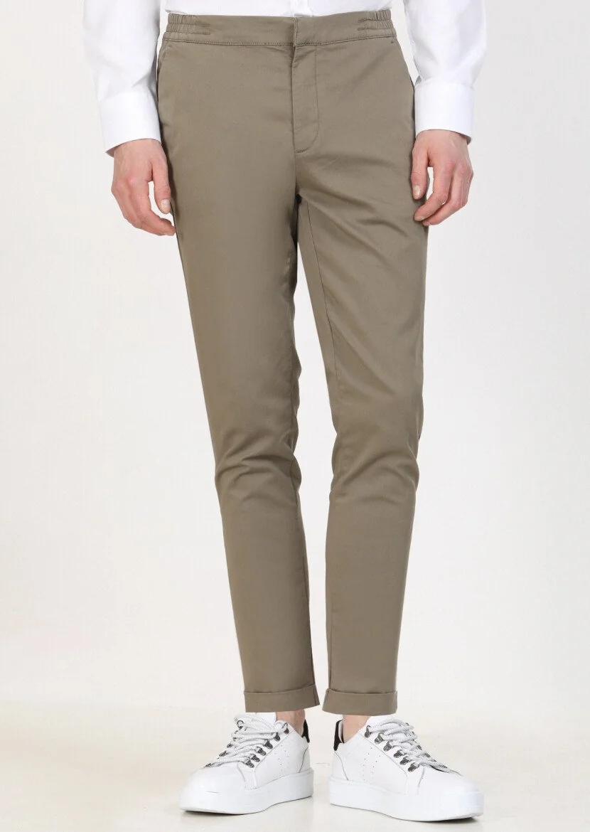 Khaki Weaving Jogging Fit Casual Cotton Blended Trousers 